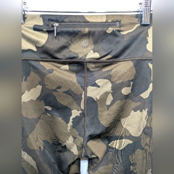 Athleta Lightening Camo 7/8 Tight Size Small Reflective Running - Picture 5 of 8